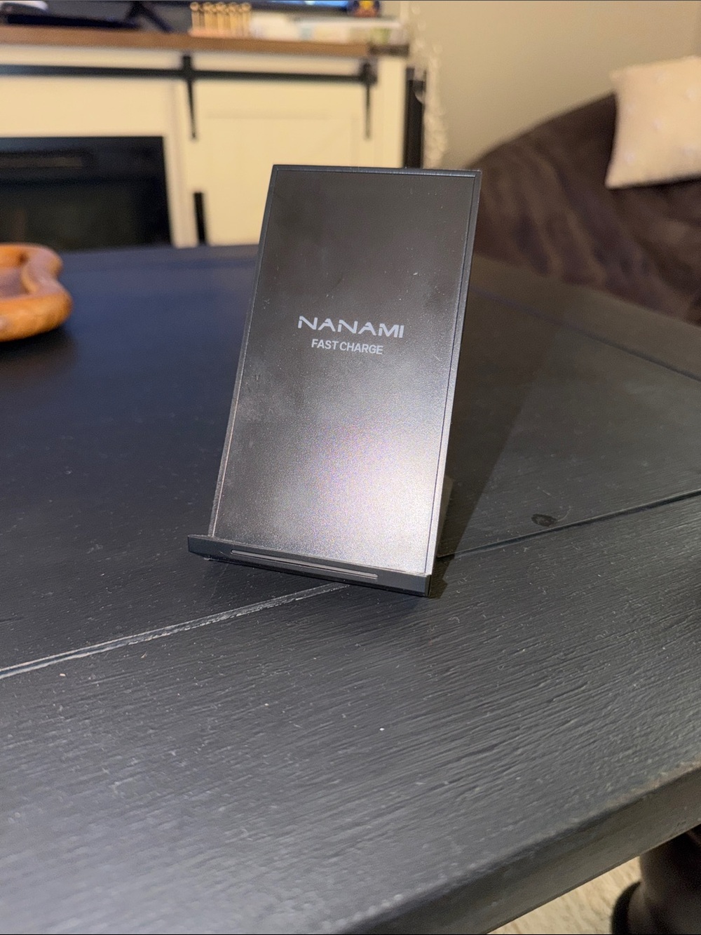 NaNa Fast Charge Standing Wireless Charger - Black